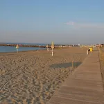 Apartamento Modern With A Lovely Patio Eraclea Mare