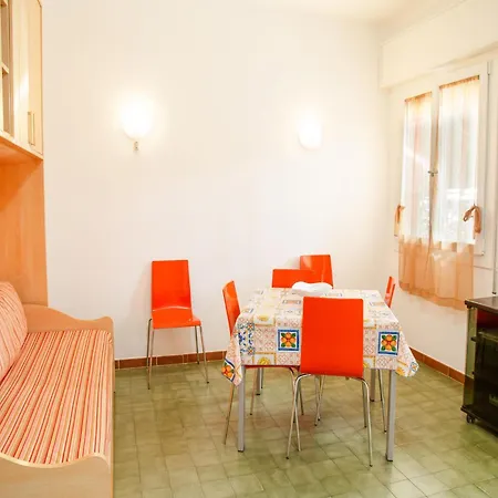 Modern With A Lovely Patio *