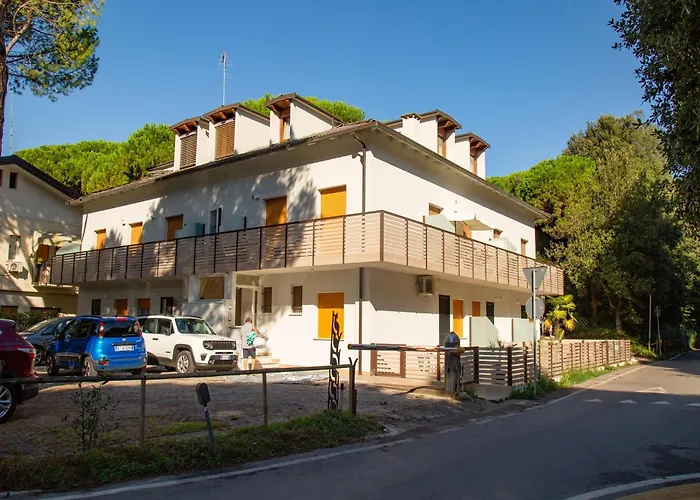 Apartman Modern With A Lovely Patio