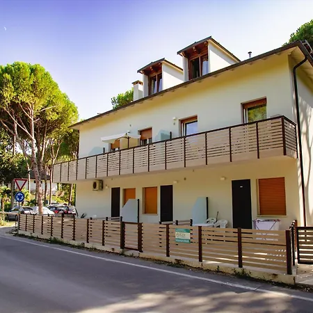 Modern With A Lovely Patio Eraclea Mare